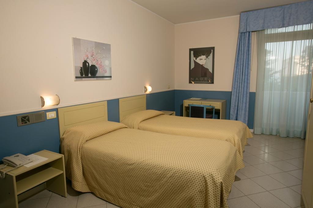 Hotel Salsello Бишелье Экстерьер фото